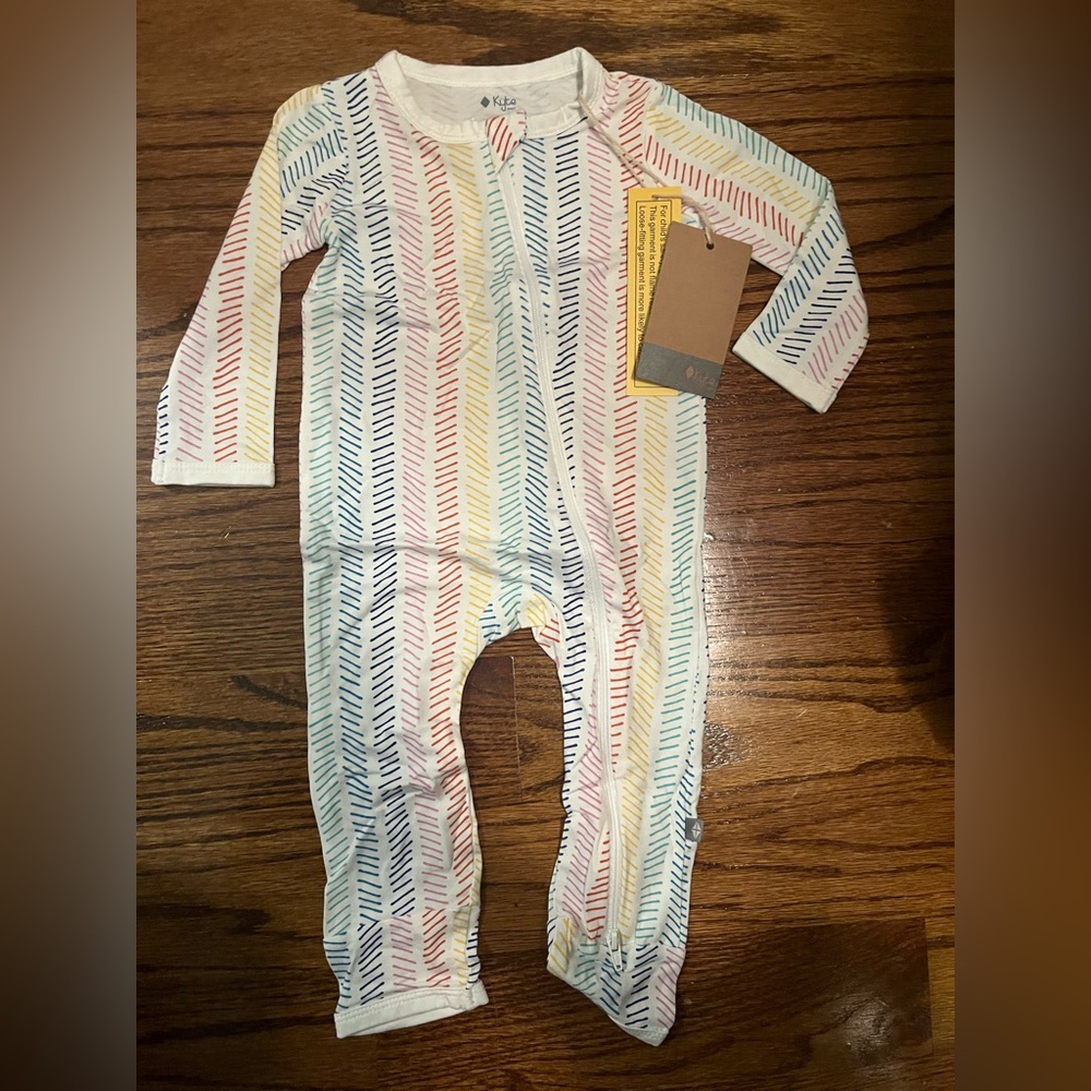 NWT Kyte Baby rainbow herringbone zippered romper 6-12 mos